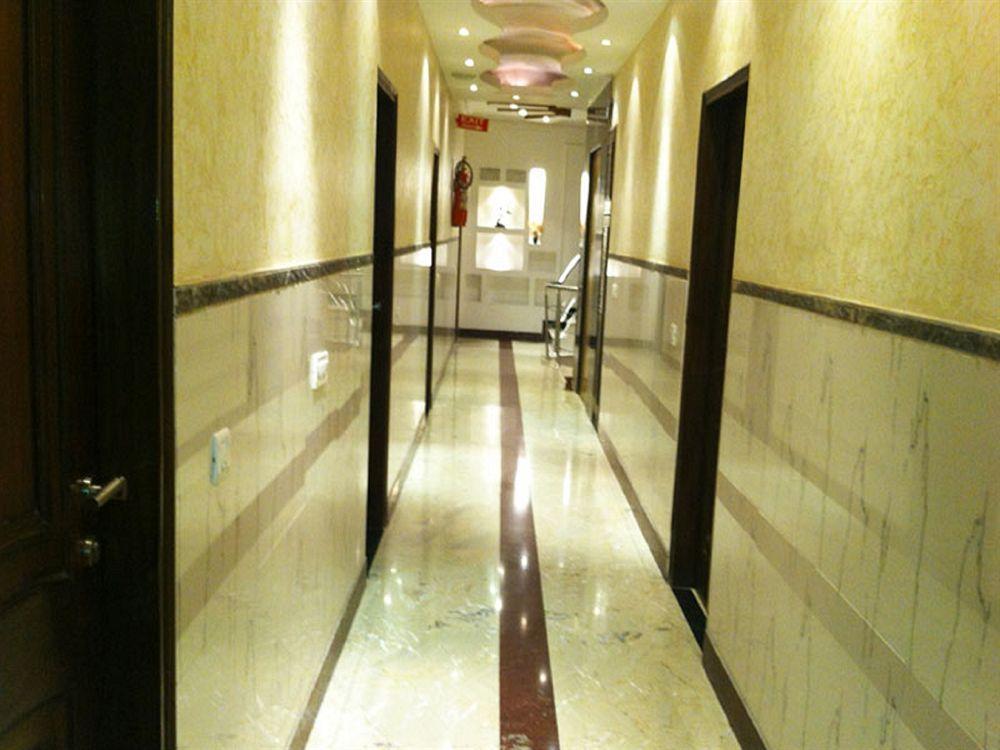 Hotel Emperor Palms New Delhi Ngoại thất bức ảnh