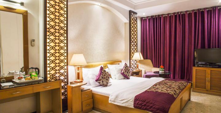 Hotel Emperor Palms New Delhi Ngoại thất bức ảnh